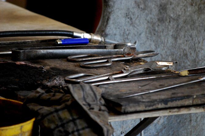 Molten glass magic - Glassblowing class - PRIVATE - The Value Proposition