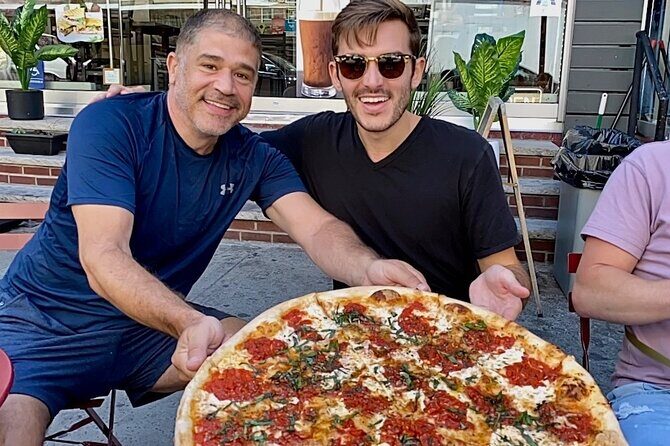 Mom and Pop Food Tour in Chinatown and Little Italy - Exploring the Itinerary in Detail