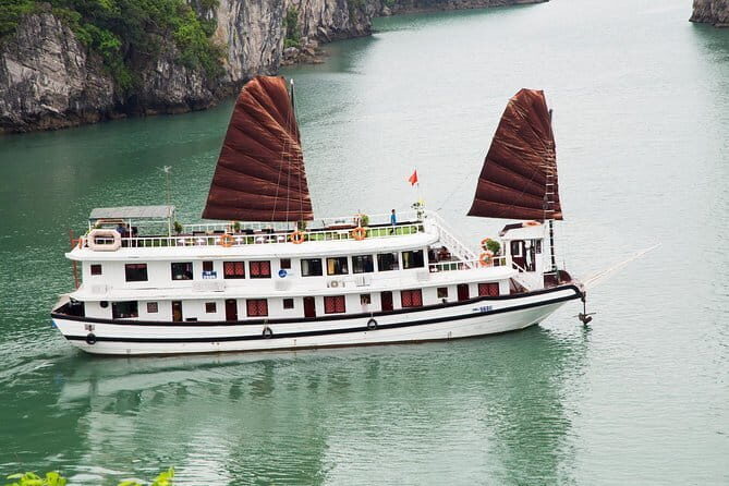Mon Cheri Cruises 2 Day 1 Night - FAQ