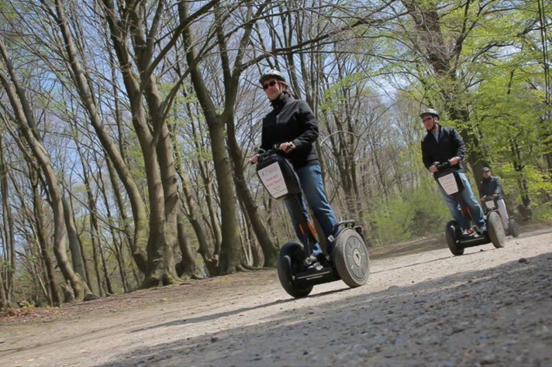 Mönchengladbach: Castles Of Niederrhein Guided Segway Tour - Navigating Wickrath Castle and Its Surroundings