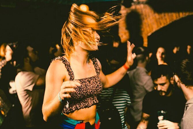 MONDAYS LIKE FRIDAYS - GIRLS 3 FREE DRINKS | Admission Ticket - An In-Depth Look at the Experience