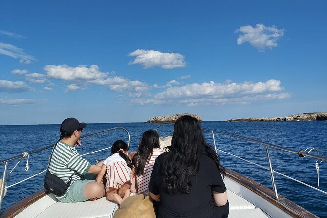 Monopoli Shared tour by Gozzo boat to the Polignano caves - Key Points
