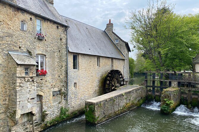 Mont Saint Michel / Bayeux, day tour with a licence local guide from Bayeux or Caen - Why the Guides Make All the Difference