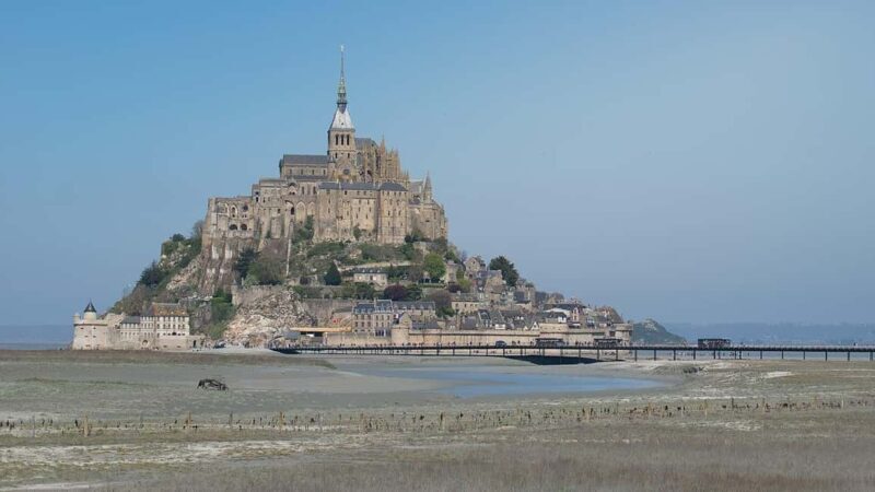 Mont Saint Michel: Departure from Le Havre, Deauville, Honfleur - FAQs