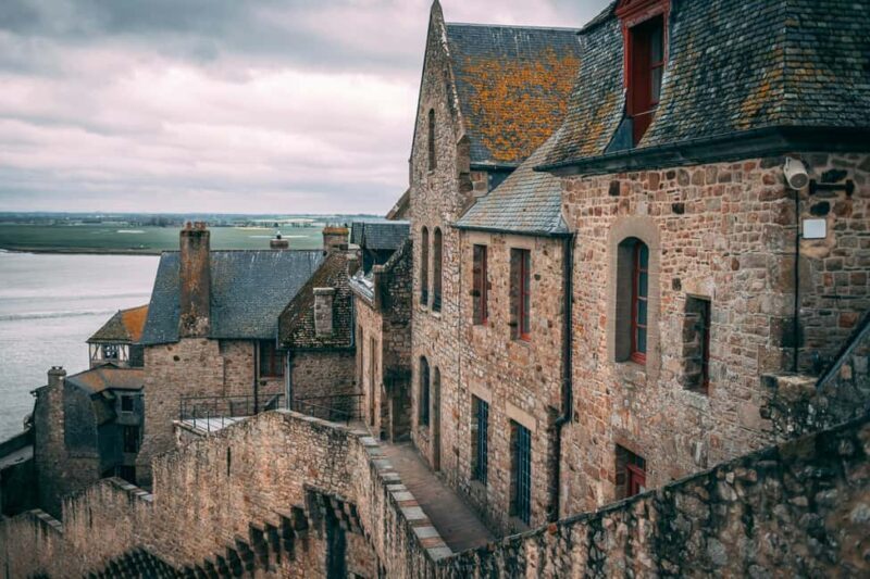 Mont Saint-Michel: Guided tour of the village and optional abbey entrance - The Value of the Tour