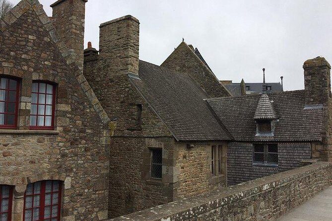 Mont St Michel Full Day Tour with a National Guide from Bayeux - FAQ