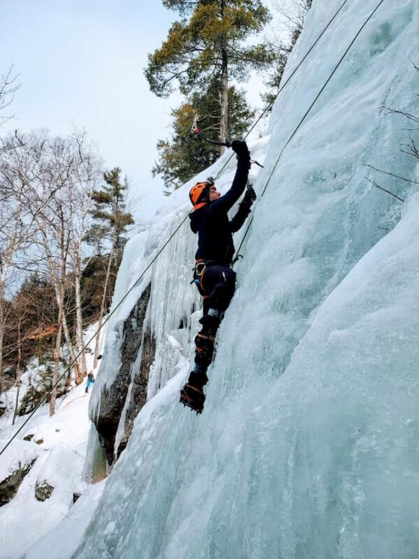 Mont-Tremblant: Ice Climbing Full Day Lesson with Guide - What Makes This Tour Stand Out