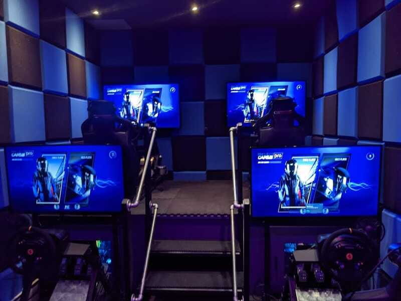 Mont Tremblant: Virtual Reality Car racing : 30 mins - Who Should Consider It?