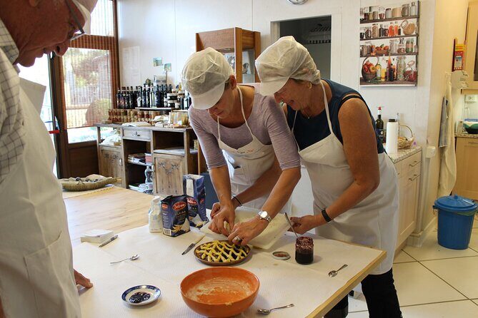 Montalcino Cooking Class and lunch with the local lady - Key Points