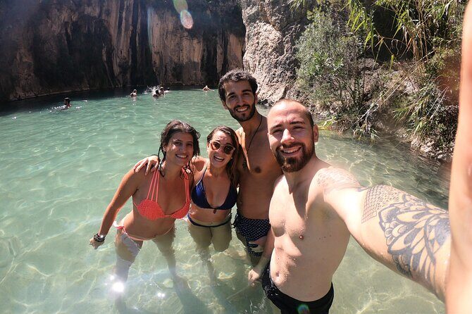 Montanejos Thermal Springs & Girlfriend Waterfall, food included - Scenic Hike & the Dam