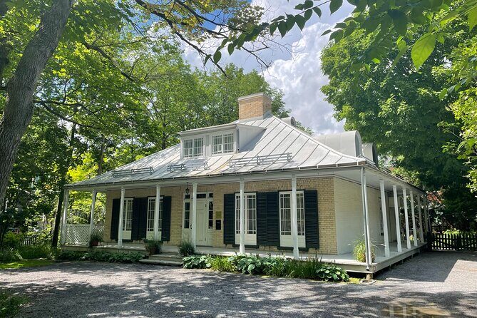 Montcalm & St. Jean Baptiste districts walking tour (2,5h) - Final Thoughts: Is It Right for You?