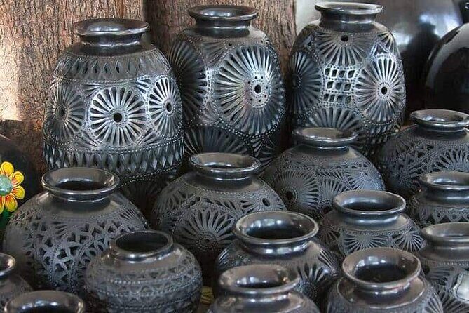 Monte Alban & artisan house workshop in Arrazola and Coyotepec - Who Should Book This Tour?