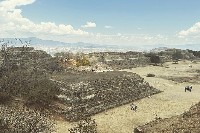 Monte Albán Discover the Zapotec Culture and Art of Oaxaca - Key Points