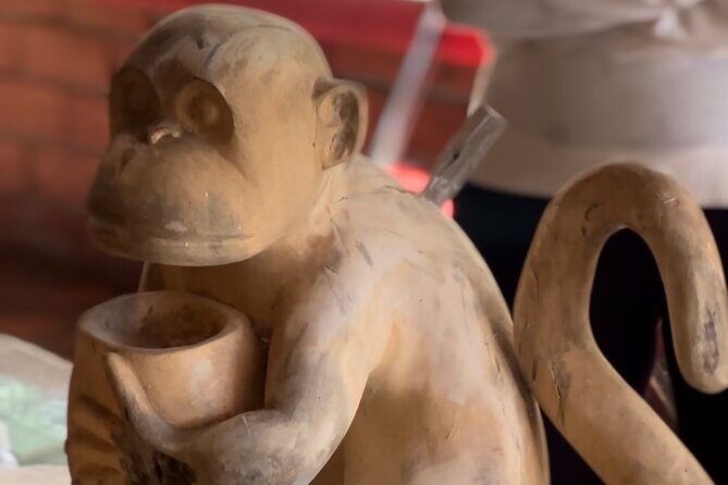 Monte Alban, Mezcal factory, chocolate and artisan houses - Santa María del Tule: The World’s Widest Tree and Local Flavors