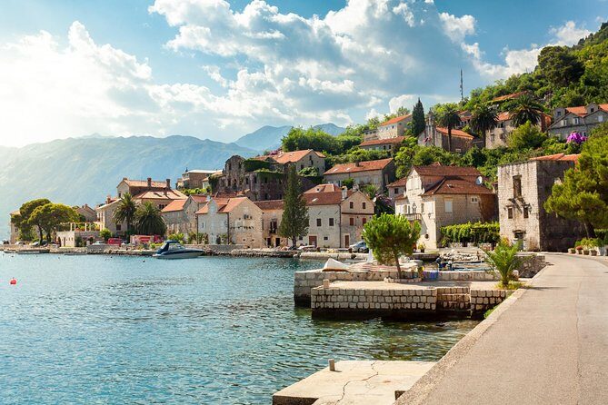 Montenegro Private Tour from Dubrovnik: Kotor & Perast - A Deep Dive into the Experience