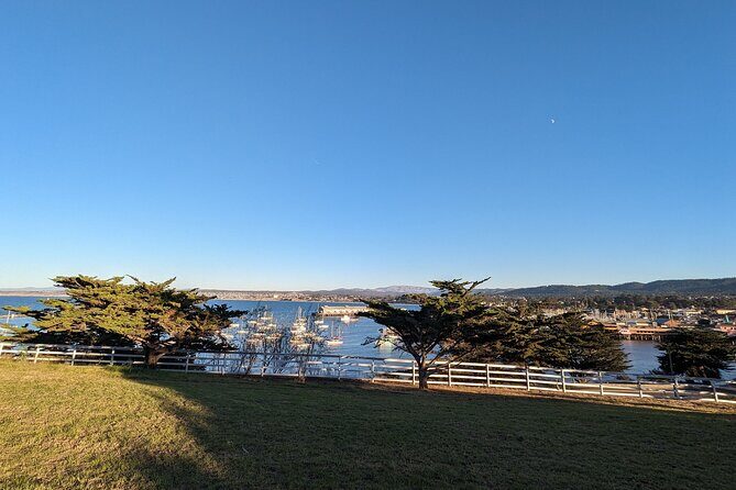 Monterey Fisherman's Wharf and Presidio Scavenger Hunt - How the Experience Works