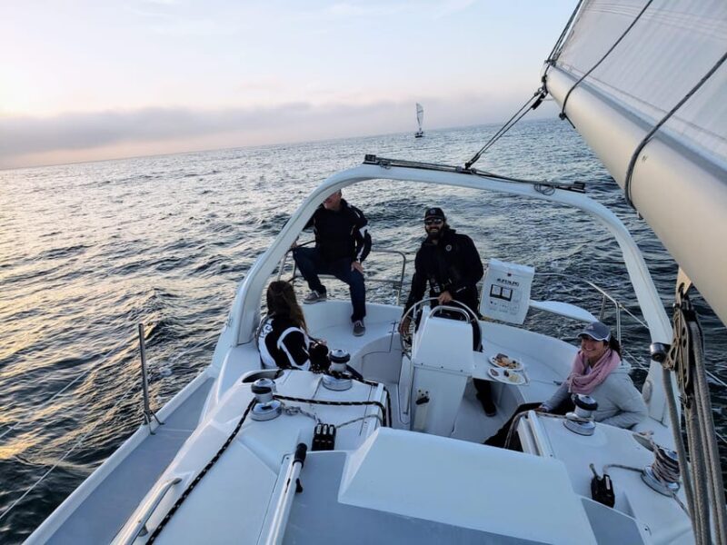 Monterey: Private Whale Watching/Sailing Tour for 6 - An In-Depth Look at the Monterey Whale Watching and Sailing Tour