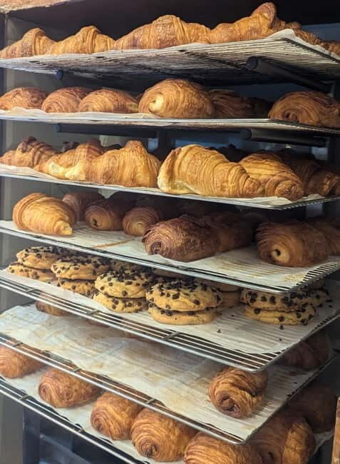 Montmartre Chocolate & Pastries Food Tour w/ 6+ Tastings - Key Points