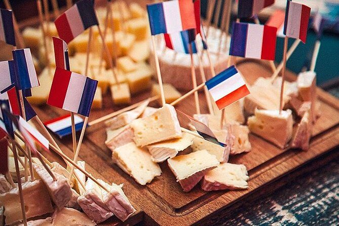 Montmartre Hidden Gems and Scenic Highlights Walking Tour - Authentic Experiences and Guide Highlights