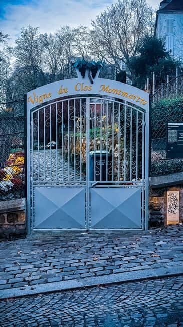 Montmartre: Semi Private Guided Stroll in Bohemian Paris - An In-Depth Look at the Tour