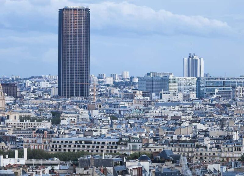 Montparnasse: Walking Tour & Rooftop Paris Views - Exploring Montparnasse: A Walk Through Artistic and Revolutionary Paris