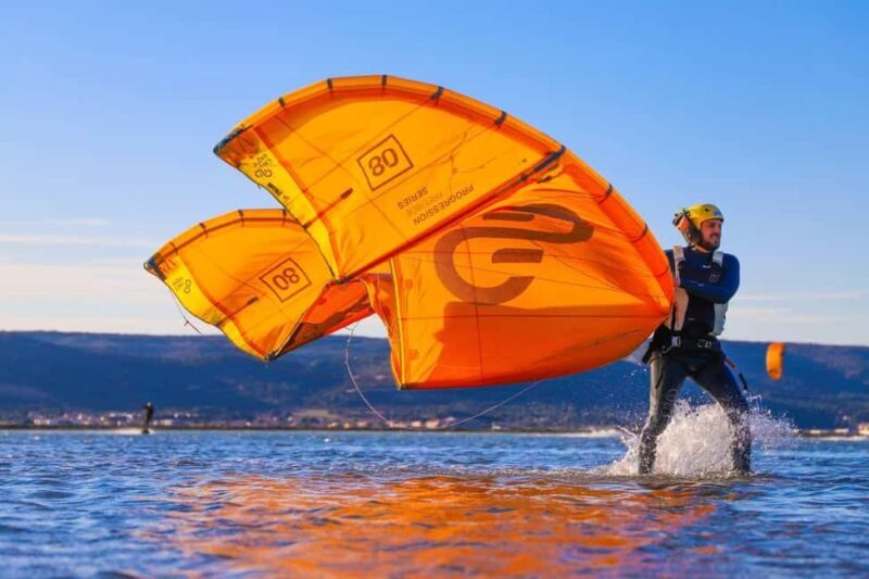 Montpellier: Kitesurfing Lesson with Equipment - The Choice of Spots: Aresquiers Beach or Ingril Lagoon