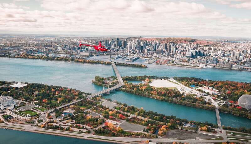 Montreal: Formula 1 Experience Helicopter Flight - The Flight Itself: What to Expect