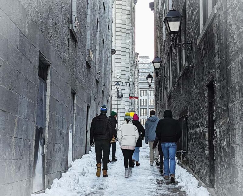 Montreal: Old Montreal Wintertime Express Walking Tour - Practical Tips for Participants