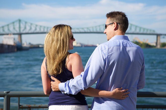 Montreal Private Photo Shoot with Pro Photographer - Who Will Get the Most Out of This Tour?