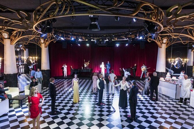 Montreal self-guided walking tour and scavenger hunt - Key Points