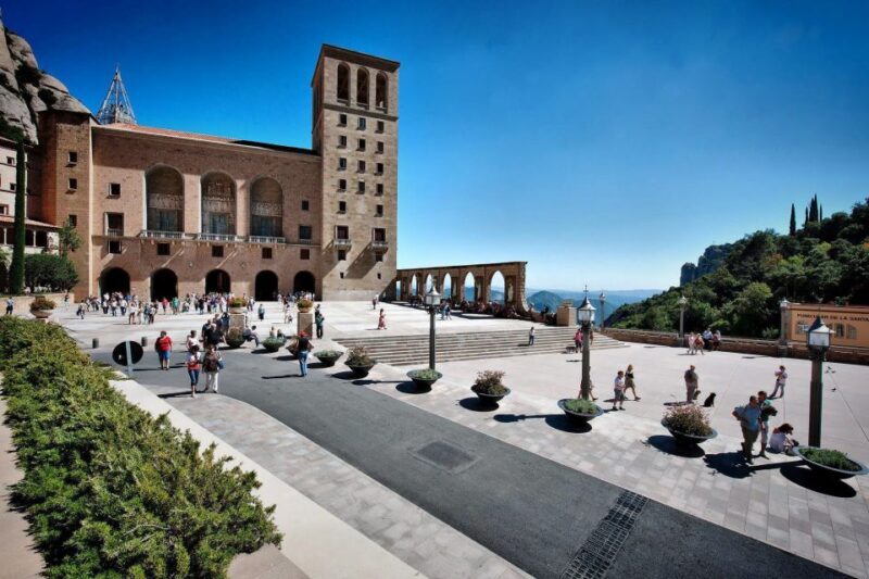 Montserrat Museum and Monastery Entry Ticket - An In-Depth Look at the Montserrat Experience