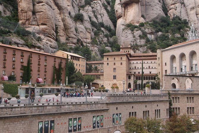 Montserrat Private Tour w/ Official Guide + Hotel or Port pick up - The Value of This Tour