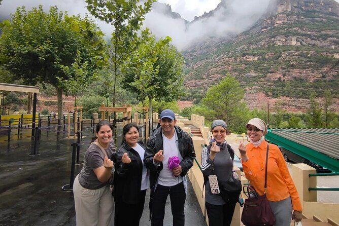 Montserrat Small Group with Cable Car and Cogwheel Train - An In-Depth Look at the Montserrat Small Group Tour