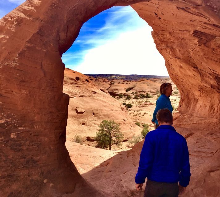 Monument Valley: 2.5-hour Mystery Valley Tour - In-Depth Review of the Mystery Valley Tour