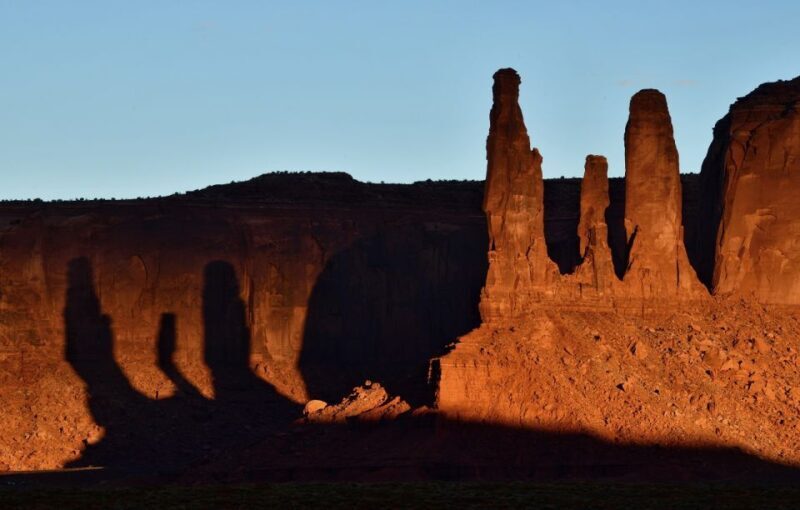 Monument Valley: 3-Hour Sunrise Tour - Key Points