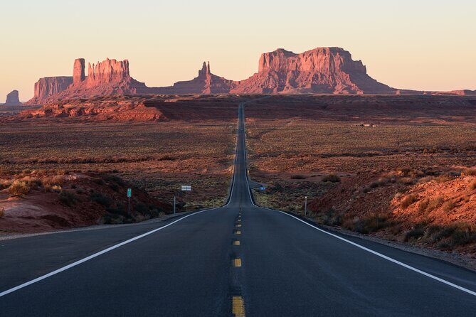 Monument Valley 4 Day Private Tour - Key Points