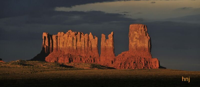 Monument Valley: Guided Sunset Tour - An Overview of the Monument Valley Guided Sunset Tour