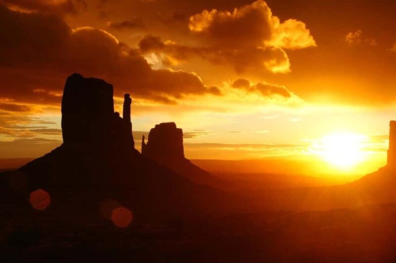 Monument Valley: Sunrise or Sunset Tour with Navajo Guide - An In-Depth Look at the Monument Valley Tour