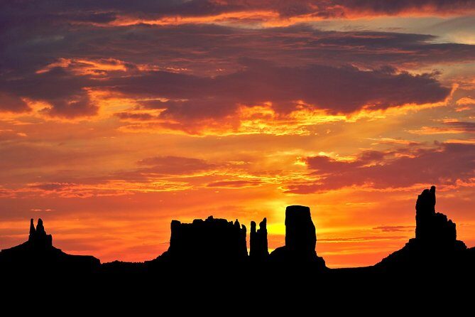 Monument Valley Tribal Park Day Trip from Sedona or Flagstaff - Why This Tour Stands Out