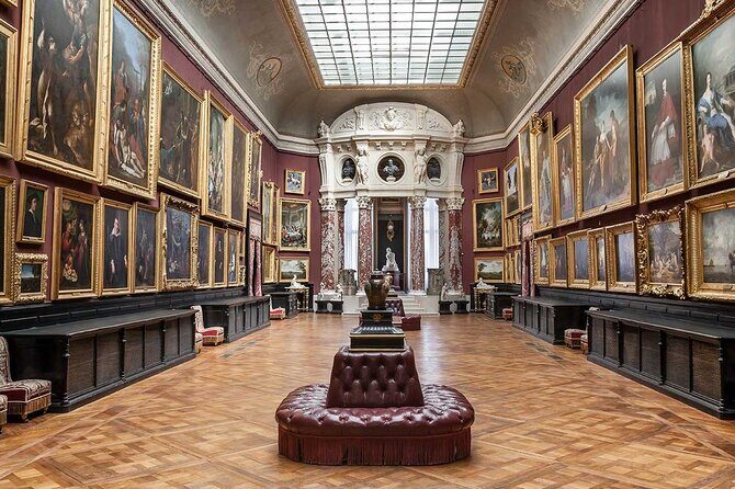 Monumental Experience in Chantilly in France - An Authentic Look at Château de Chantilly