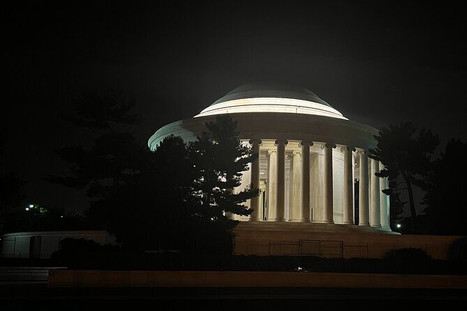 Monumental Moonlight Private Guided Bus Tour in Washington - Final Thoughts: Is It Worth It?