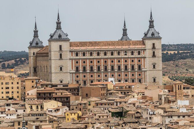 Monumental Toledo! Guided tour from Madrid with the Cathedral - Key Points