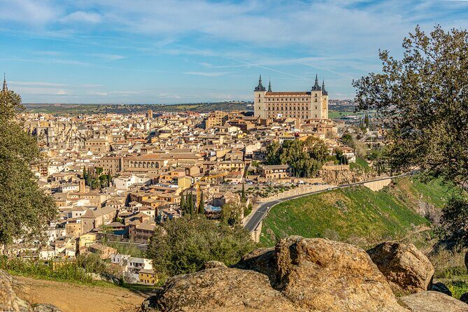 Monumental Toledo! Guided tour from Madrid with the Cathedral - The Practical Aspects