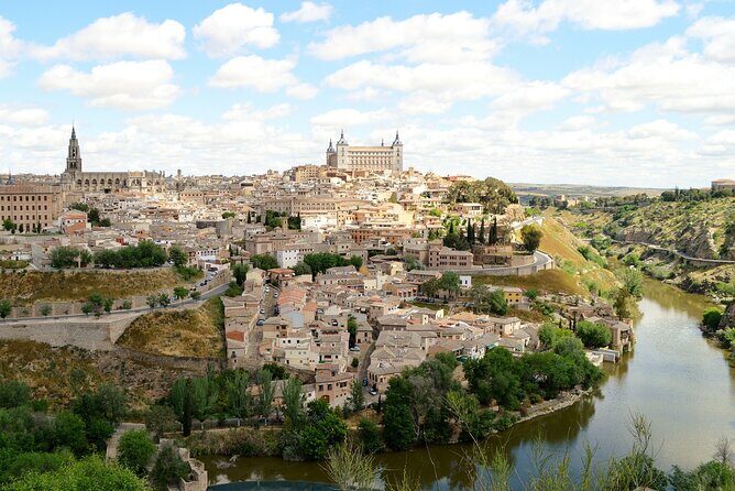 Monumental Toledo! Guided tour from Madrid with the Cathedral - The Sum Up