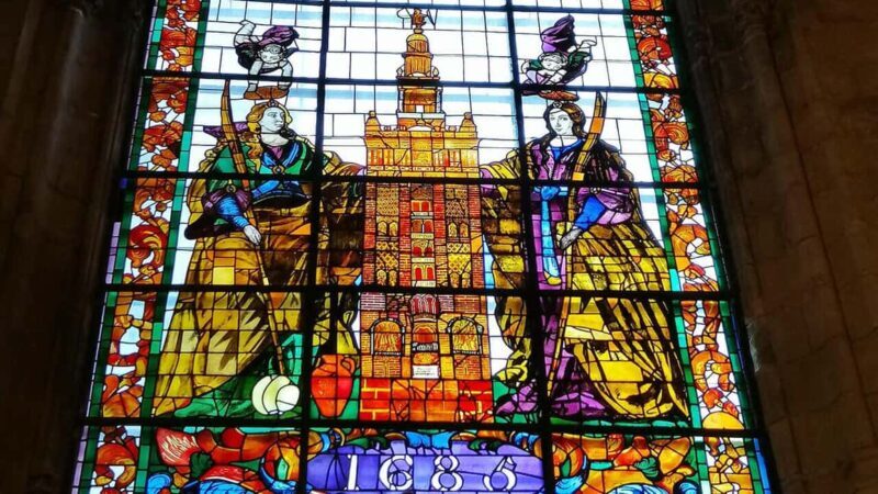 Monumental Tour: The Essence of Seville: Royal Alcázar and Cathedral - Key Points