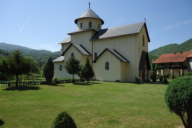 Moraca, Tara & Piva canyons with Durmitor national park - FAQ