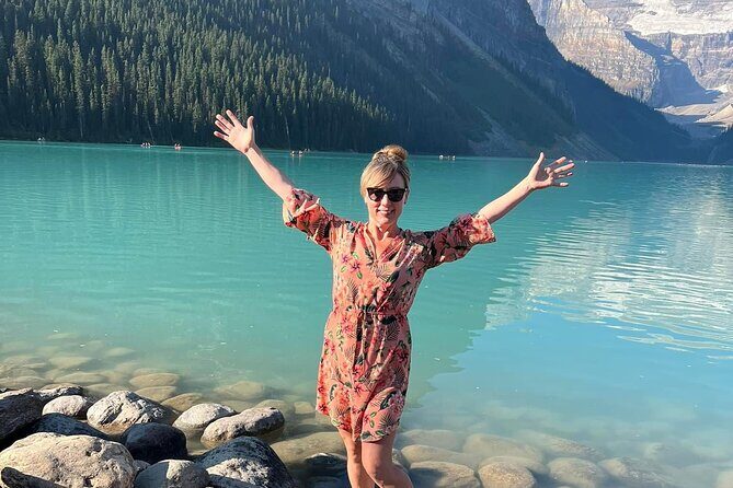 Moraine and Lake Louise with Yoho National Park Private Tour - Transportation and Comfort