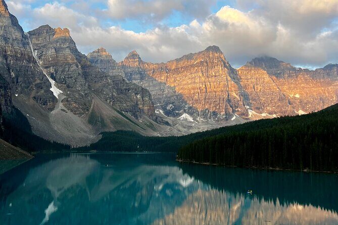 Moraine Lake and Lake Louise Private Premium Day Tour - FAQ