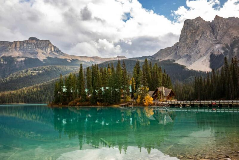 Moraine Lake: Lake Louise & Yoho & Moraine Lake Day Tour - FAQ