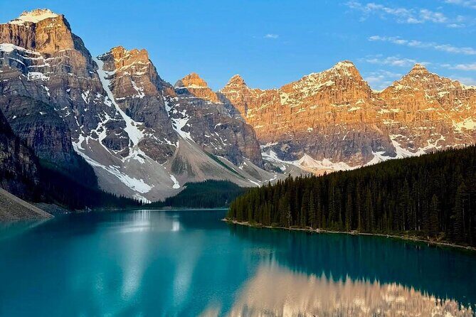 Moraine Lake Sightseeing from Lake Louise Village Samson Mall - Key Points